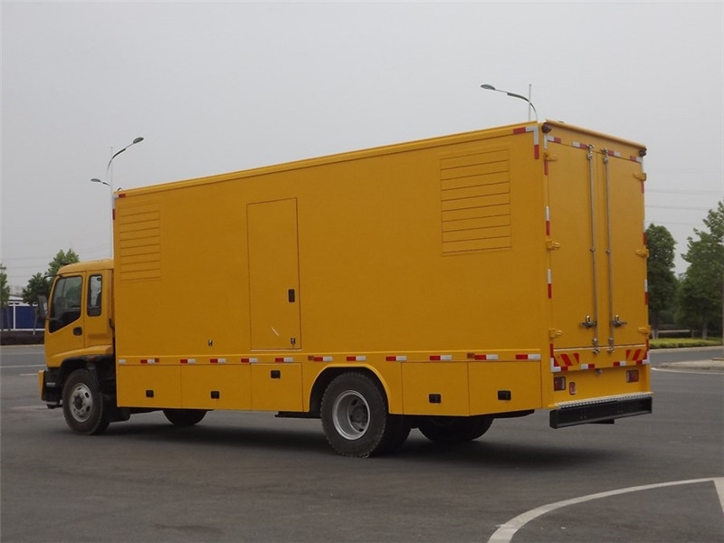 鹤山发电车出租- 柴油发电机油箱怎么清洗