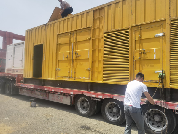 鹤山除了负载情况和发动机维护，还有哪些因素会影响 200kw 柴油发电机的油耗？