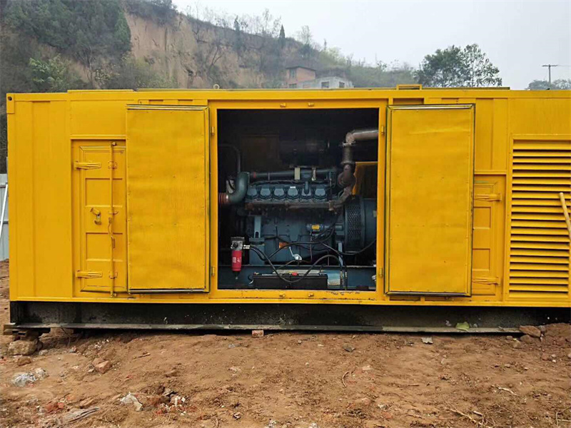 鹤山发电机租赁冷却液的沸点降低到多少时需要更换