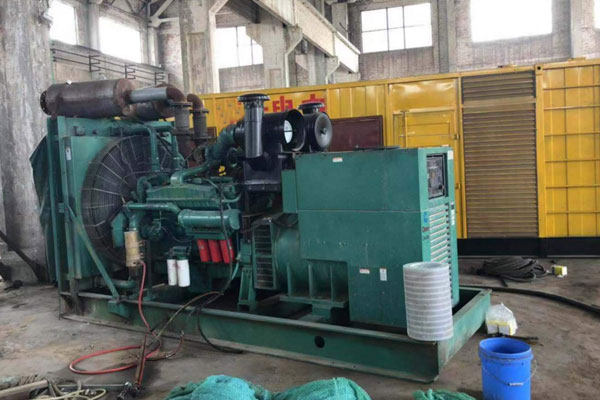 鹤山发电机组的空气滤清器应该如何保养？