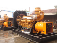 鹤山发电机组的频率规格是如何确定的？